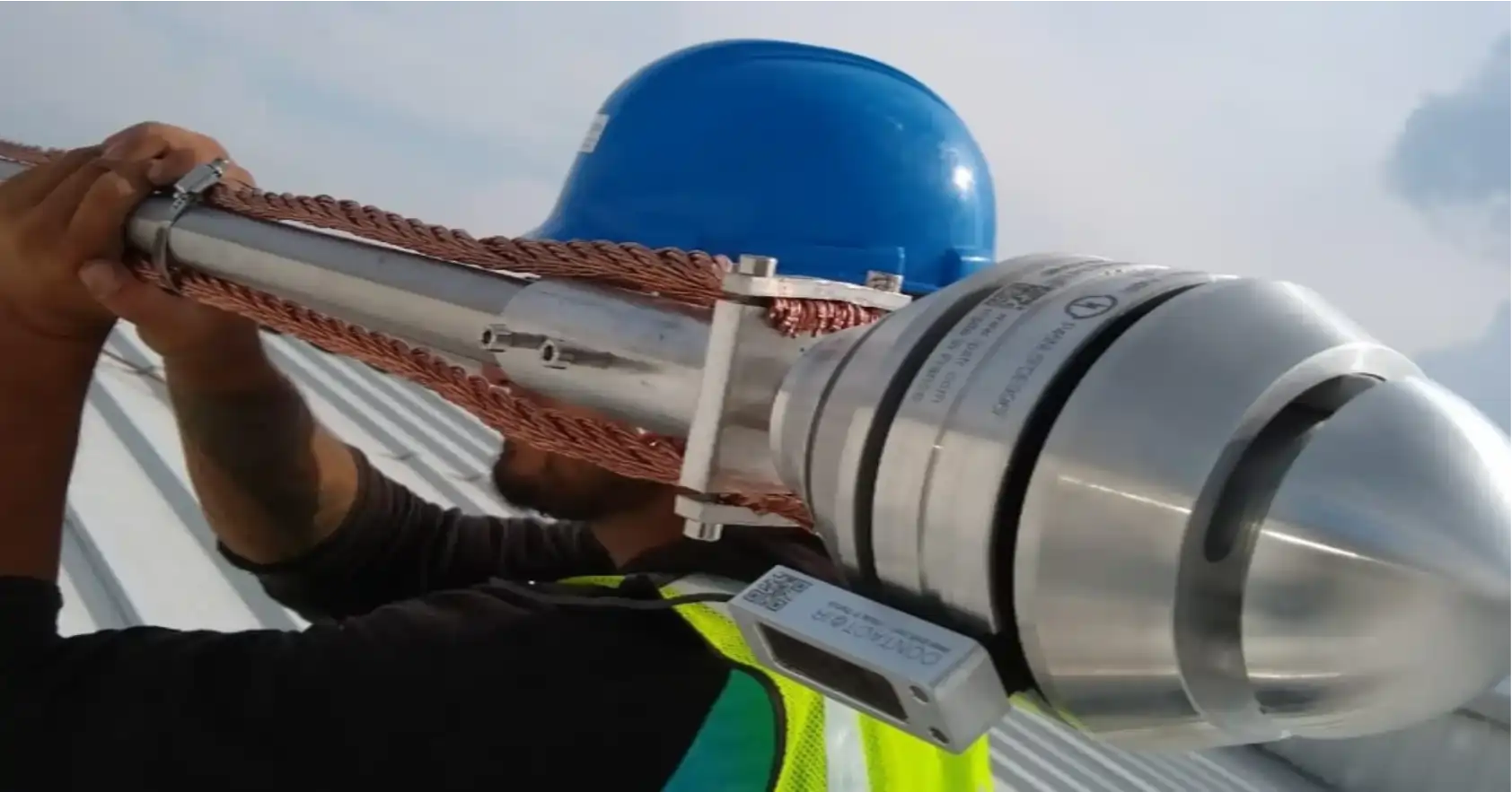 Diseño e instalación de sistemas de pararrayos industriales